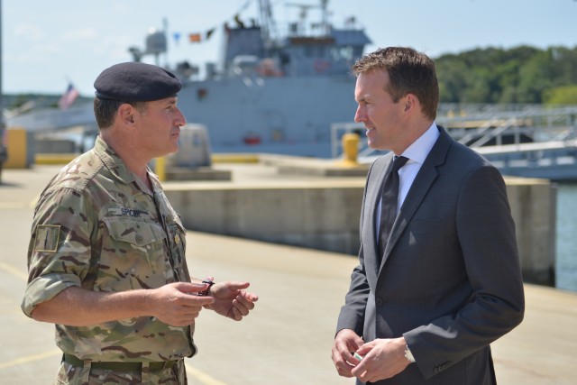 SecArmy speaks with British 7th TX asset