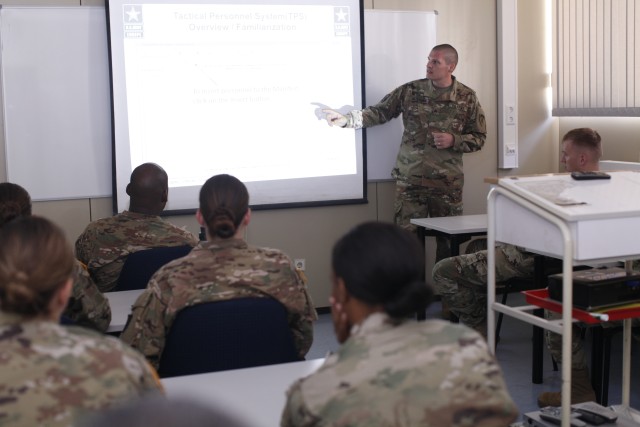 Soldiers from the 10th AAMDC, 21st TSC, and 16th SB attending DTAS classes