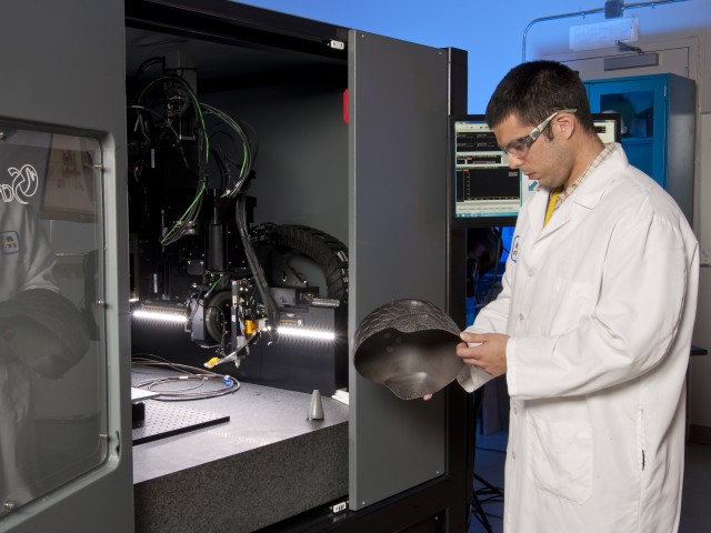 RDECOM, DLA sign additive-manufacturing agreement
