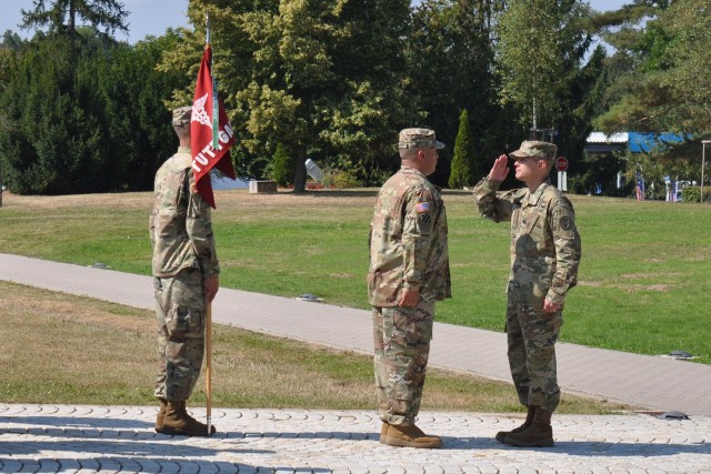 U.S. Army Health Clinic Stuttgart welcomes new commander