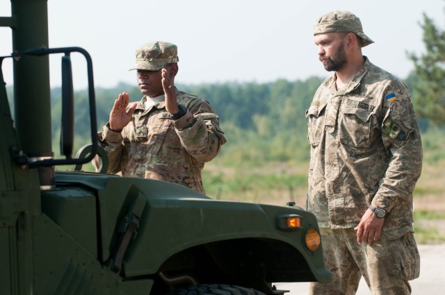 "Victory Medics" Conduct FLA Drivers Familiarization with Ukrainian Soldiers