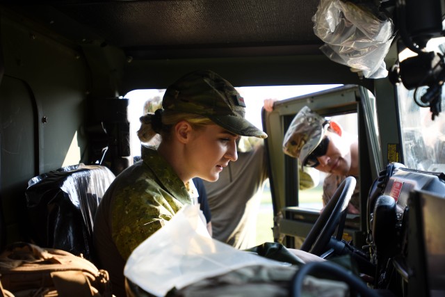 "Victory Medics" Conduct FLA Drivers Familiarization with Ukrainian Soldiers