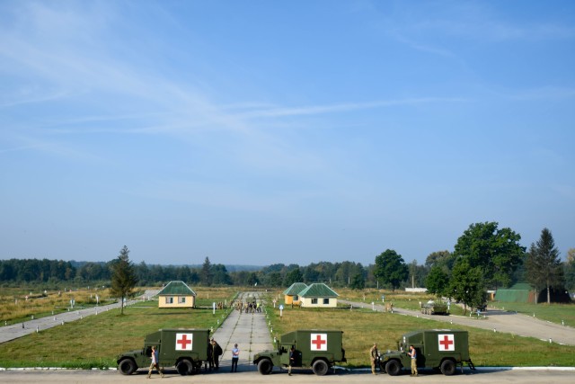 "Victory Medics" Conduct FLA Drivers Familiarization with Ukrainian Soldiers