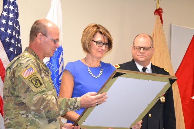 ASA (ALT) Army Reserve Element Commander Retires