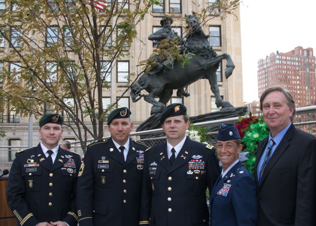 Best Selling author Doug Stanton joins special operations Soldiers and Airmen at dedication
