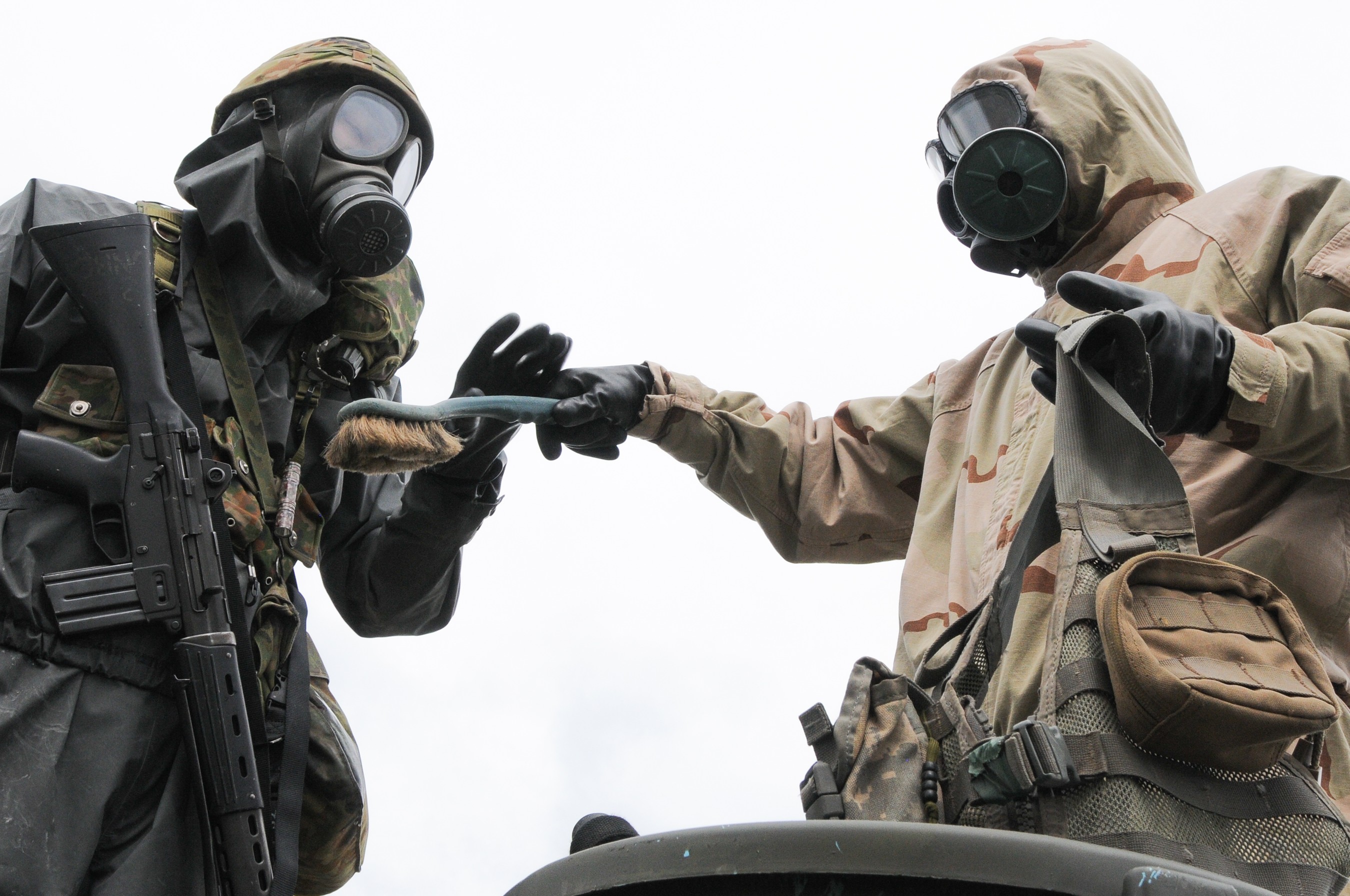 Soldiers Learn Japanese Decon Despite Language Barriers Article The United States Army