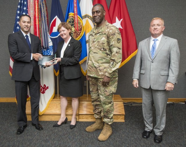 Robert DiLalla, Maj. Gen. Greene Award for Innovation