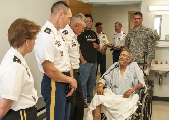 West Point's top brass visits WBAMC veterans