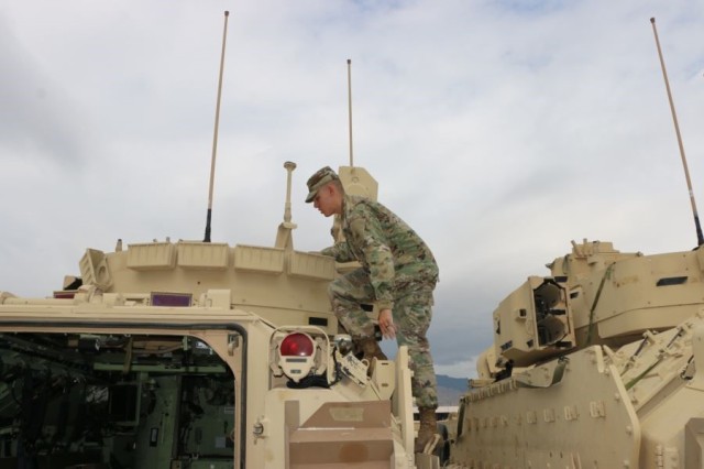 Soldiers, Trail Bosses stand up operational network for Army Warfighting Assessment