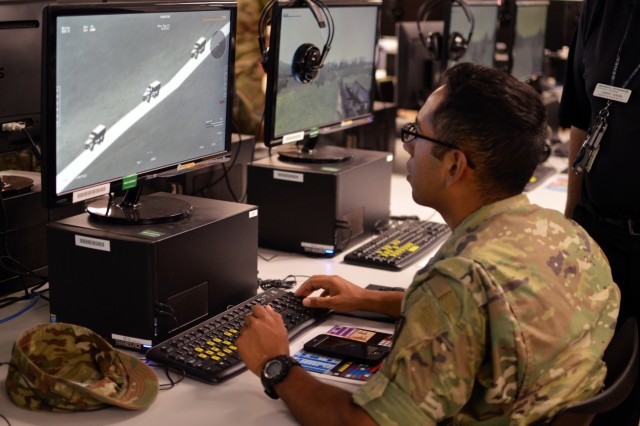 25th ID trains-up on virtual battlefield