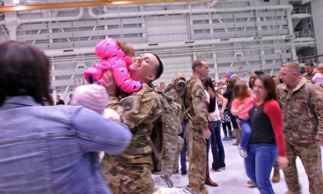 Alaska's medevac experts return from war