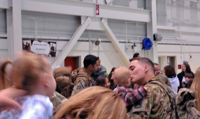 Alaska's medevac experts return from war
