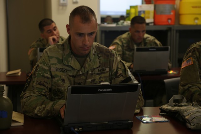 U.S. Army 2016 Best Warrior Competition