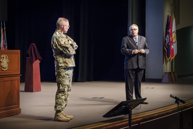 Lt. Gen. Michael Lundy and Kirby Brown Adresses the U.S. Army Combined Arms Center