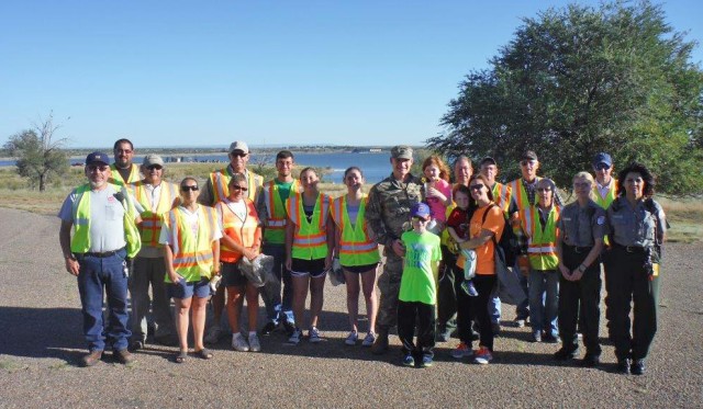 Volunteers help take care of lake projects on National Public Lands Day
