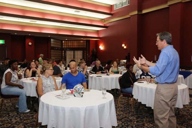 Speaker inspires parents, couples, teens with 'Screamfree' seminar