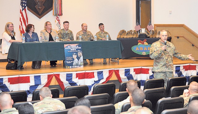 Panel provides lessons learned on resiliency to Fort Leonard Wood company leaders 