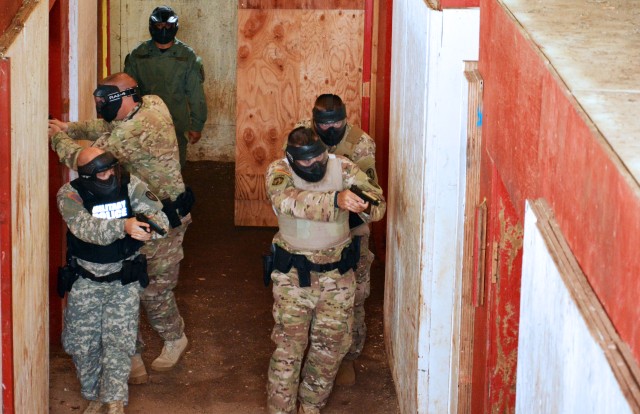 8th MPs conduct law enforcement integration with, certify reservists