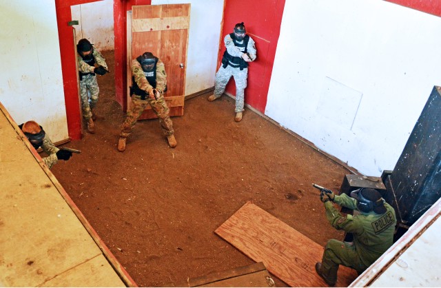 8th MPs conduct law enforcement integration with, certify reservists