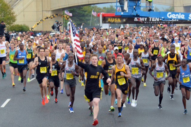 Soldiers dominate 2016 Army Ten-Miler