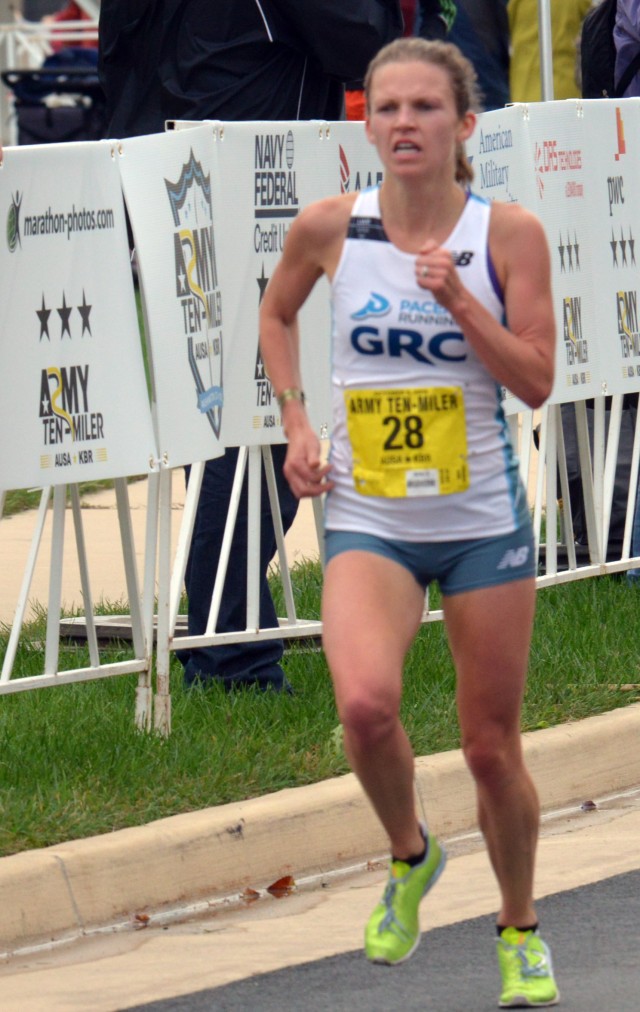 Soldiers dominate 2016 Army Ten-Miler