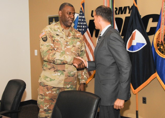 RDECOM, Lockheed Martin sign R&D cooperative agreement