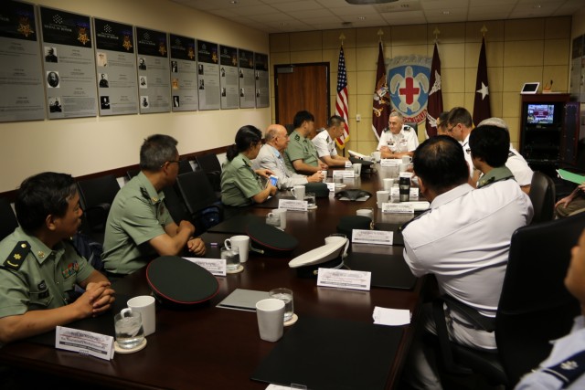 RHC-P leaders meet with Chinese delegation for acupuncture SMEE