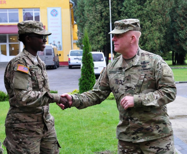 USACRC commander assesses range safety at training center in Ukraine