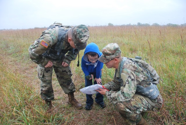Soldiers of Parents, spouses, children and siblings who have been awarded the Gold Star pin
