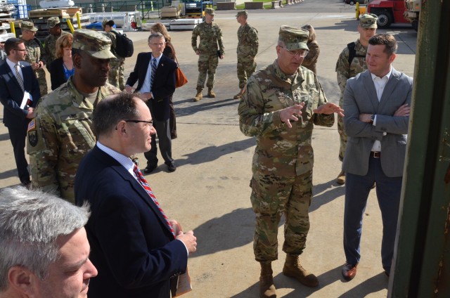 Under Secretary of the Army visits TARDEC