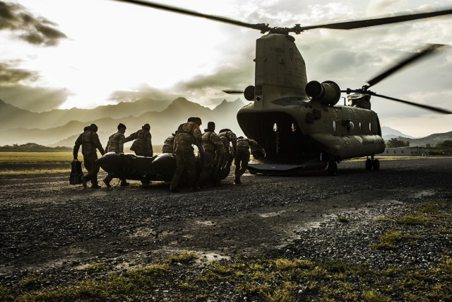 Raiders conduct helo-cast operation