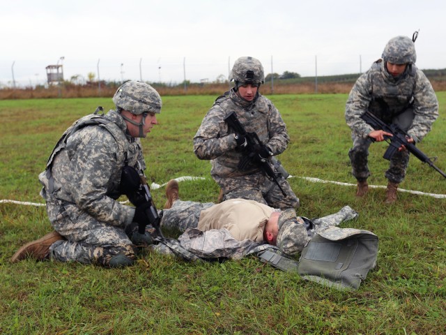 Team Signal Soldiers ready for prime time, train Warrior Tasks and Battle Drills