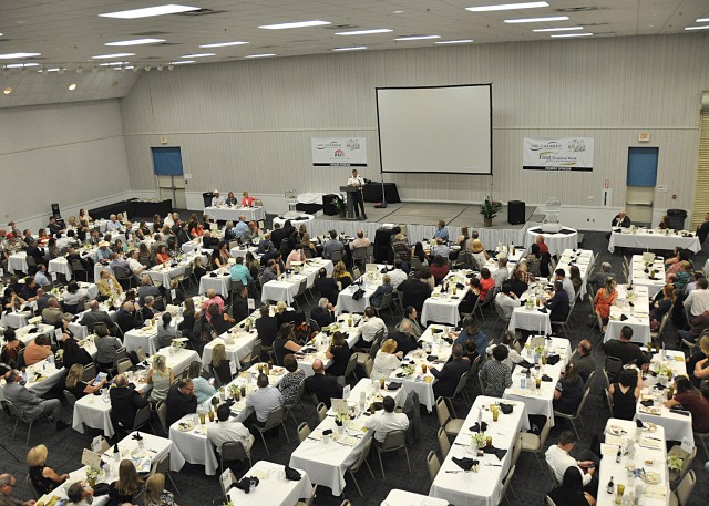 Chamber of Commerce Banquet 02