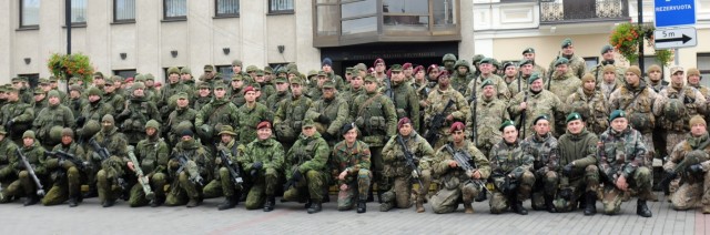2/503rd Paratroopers participate in Exercise Strong Shield
