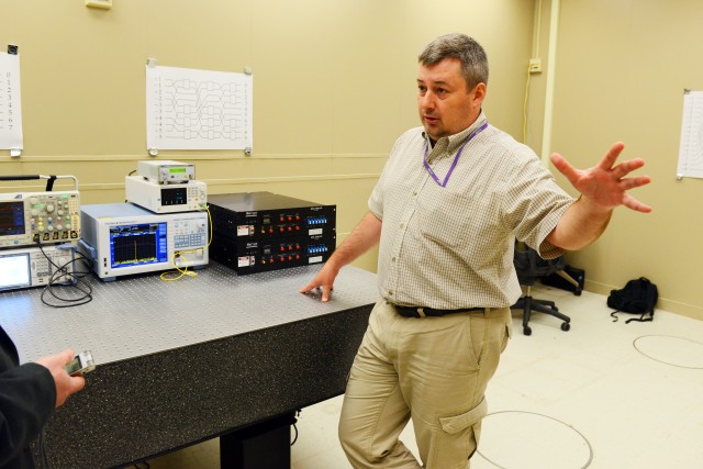 Army researchers engage in quantum entanglement research
