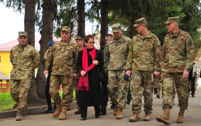 Ambassador visits JMTG-U