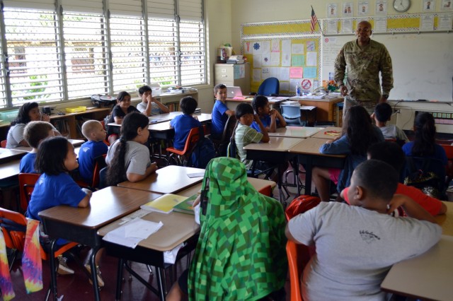'Mustangs' meet, speak to local elementary school students