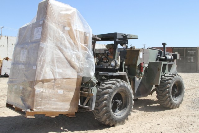 U.S. Army provides &#36;5.5 million of equipment to ISF