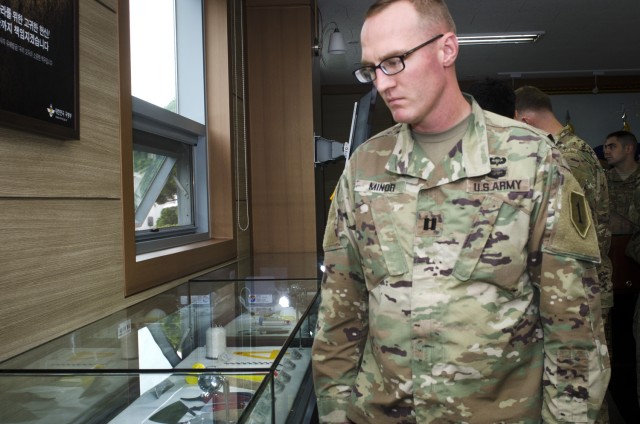 'Devil' Soldiers Experience Korean History and Culture