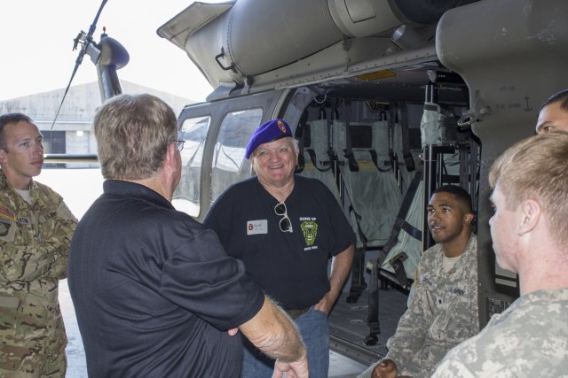 Spiders past and present reunite at HAAF