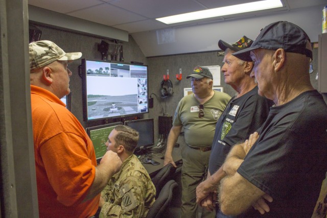 Spiders past and present reunite at HAAF