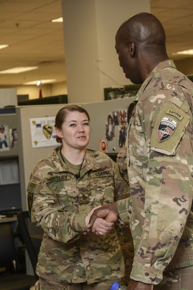 NATO's Resolute Support, USFOR-A senior enlisted leader visits 1CD RSSB