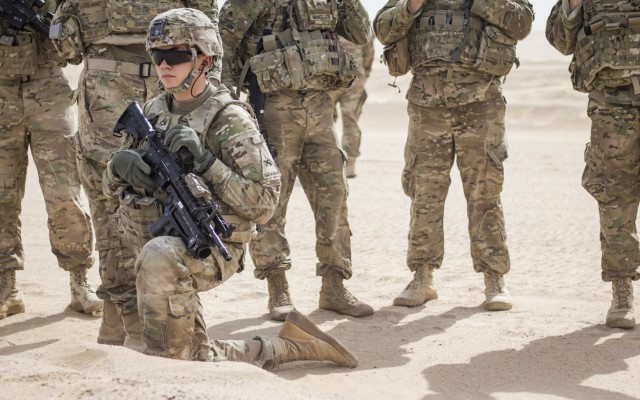 US Infantry Soldiers Assault Through the Desert: Live Fire Exercise
