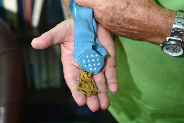 MOH winner displays medal earned during Vietnam