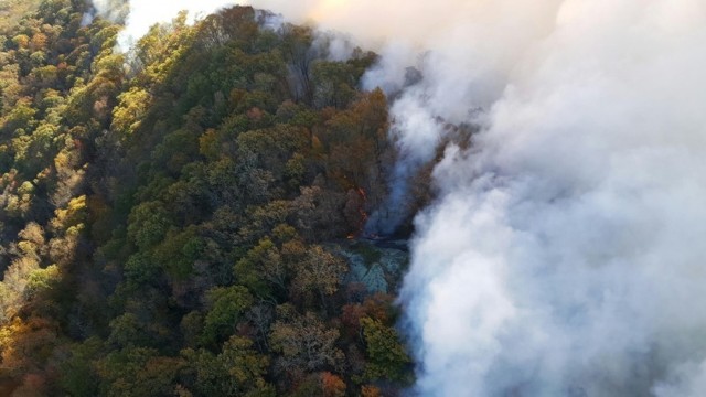 South Carolina National Guard fights wildfires in Pickens County