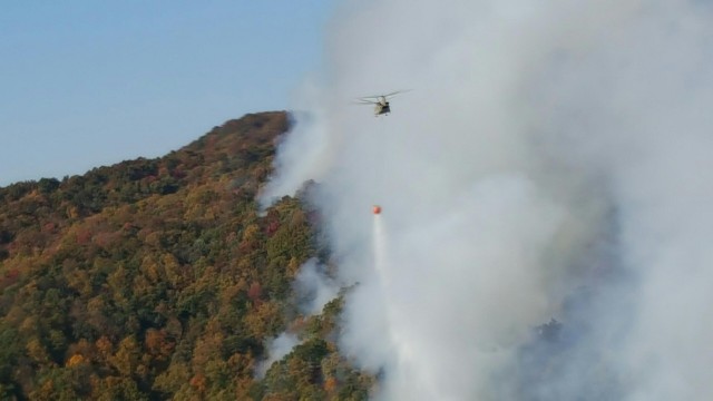 South Carolina National Guard fights wildfires in Pickens County