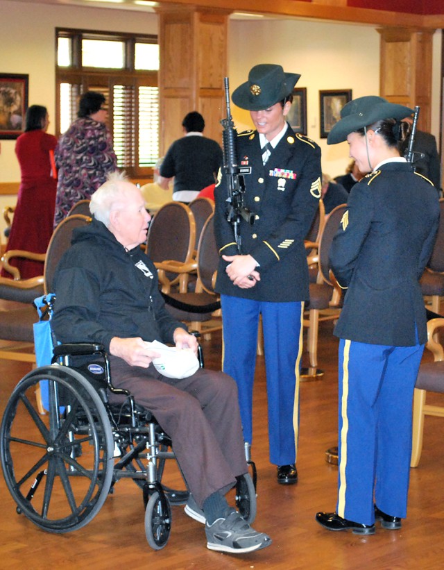 Fort Leonard Wood supports Veterans Day celebrations in Missouri