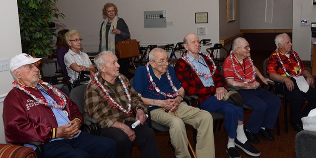 Dugway Soldiers visit veterans in Tooele