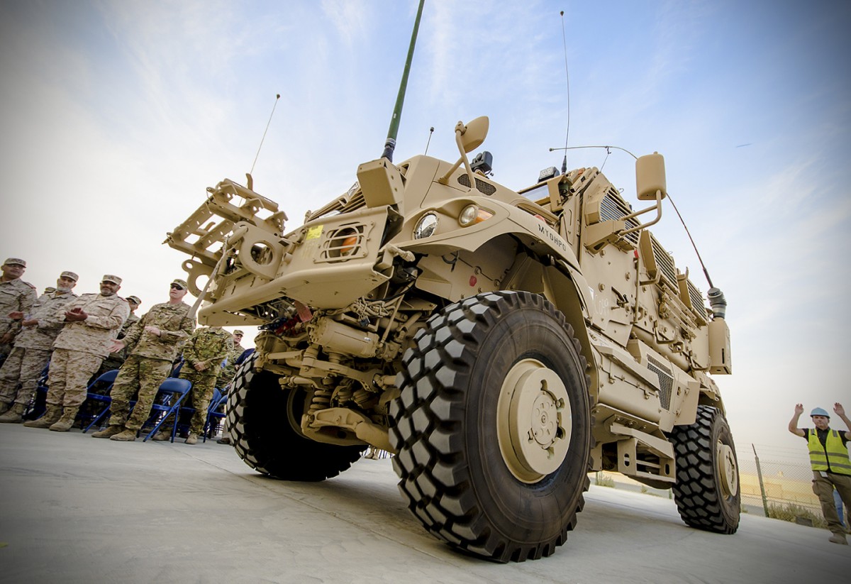 401st AFSB commemorates warehouse grand opening in ribbon cutting ...