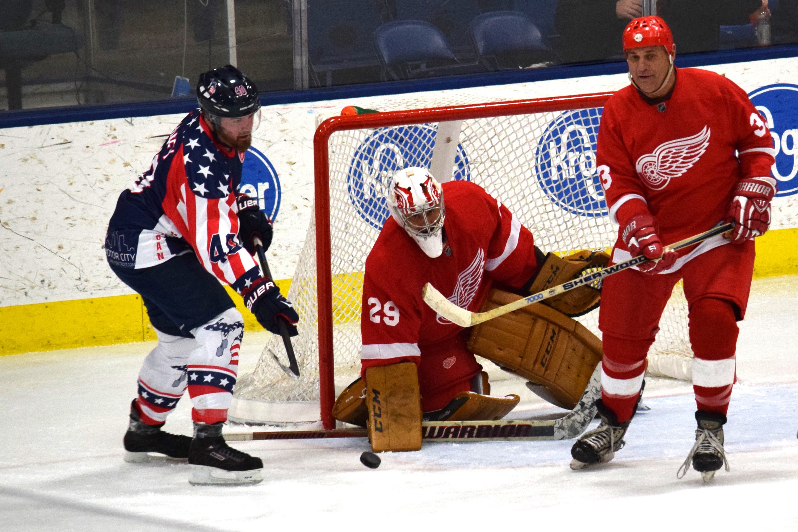 Detroit Arsenal vets put disabilities on ice for hockey Article The